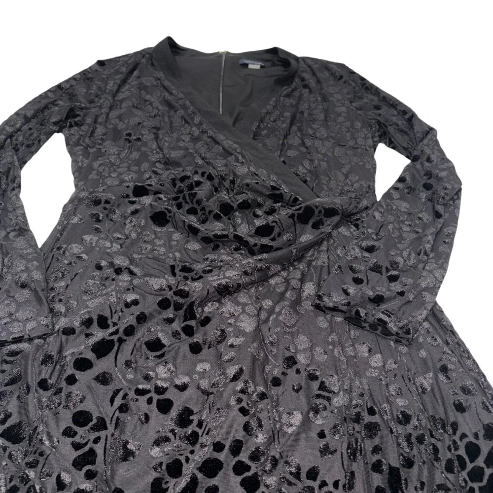 Tommy Hilfiger Women's Sheath Knit Long Sleeve Surplus Neckline Dress Sz 12 - Picture 10 of 10